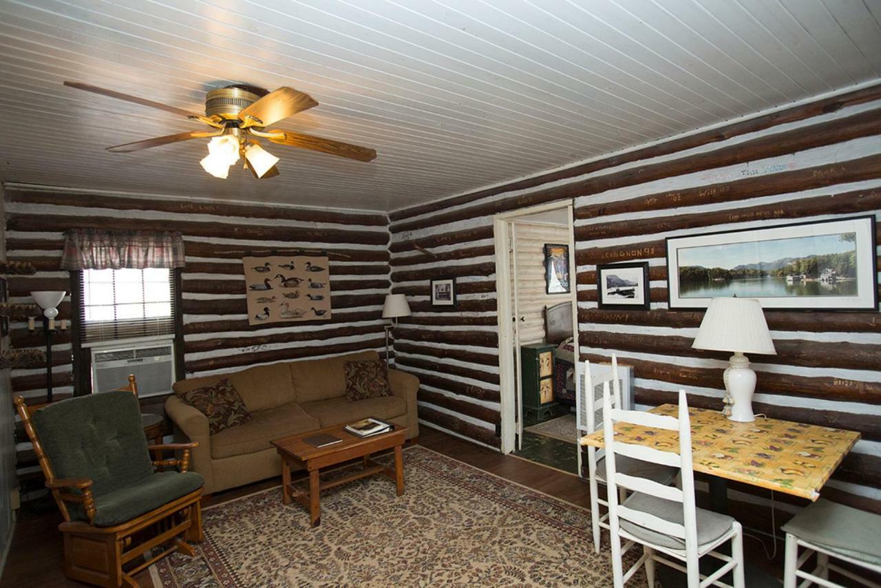 Pine Gables Cabins Villa Lake Lure Esterno foto