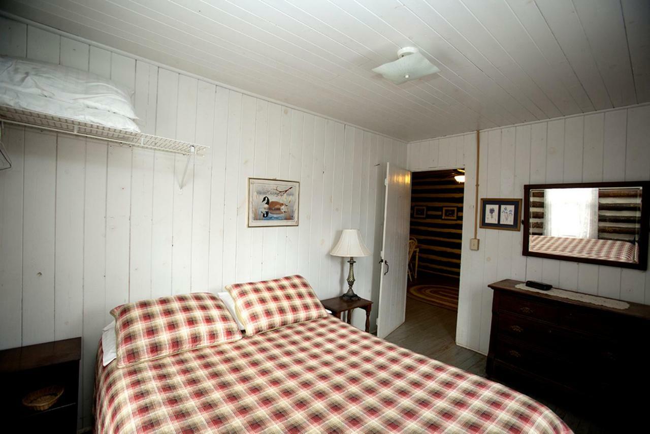 Pine Gables Cabins Villa Lake Lure Esterno foto