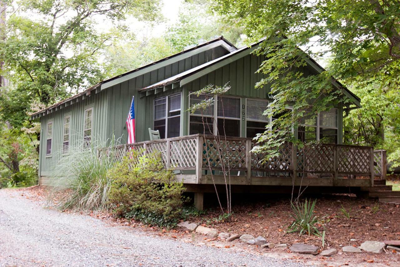 Pine Gables Cabins Villa Lake Lure Esterno foto