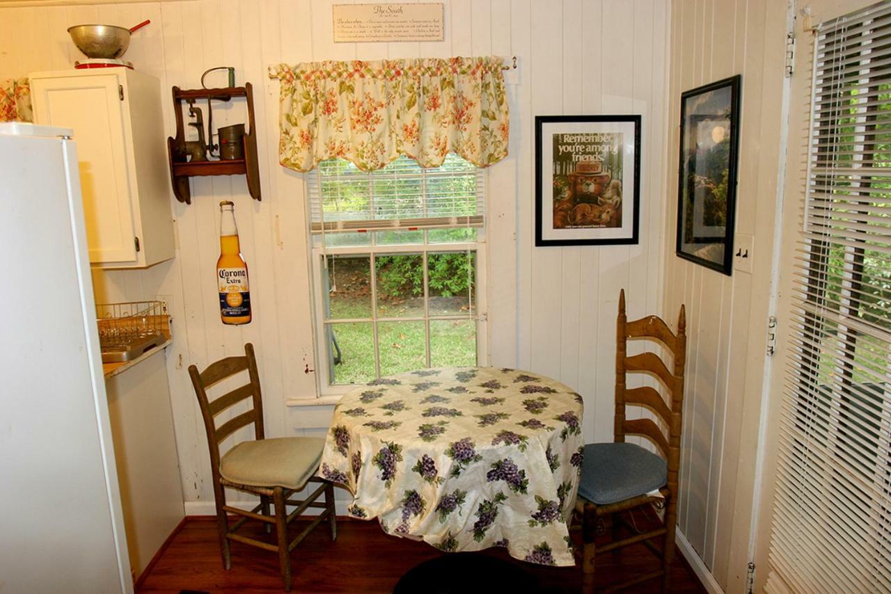 Pine Gables Cabins Villa Lake Lure Esterno foto